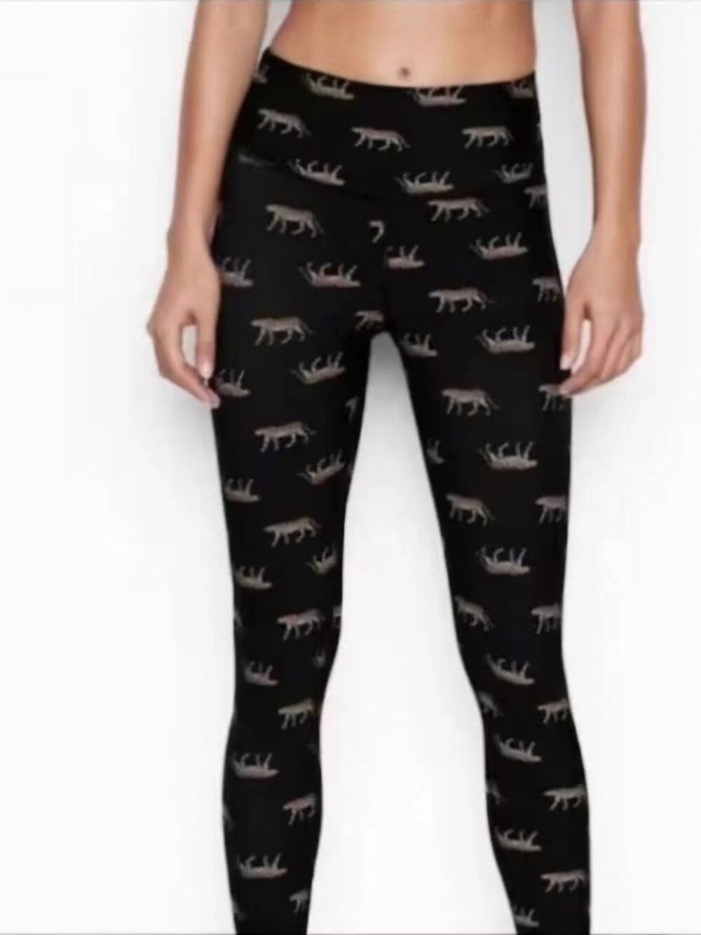 Victoria Secret Sport Womens  Leggings Black with Cheetah print